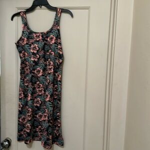 Columbia “women’s PFG freezer” dress, size small, brand new!